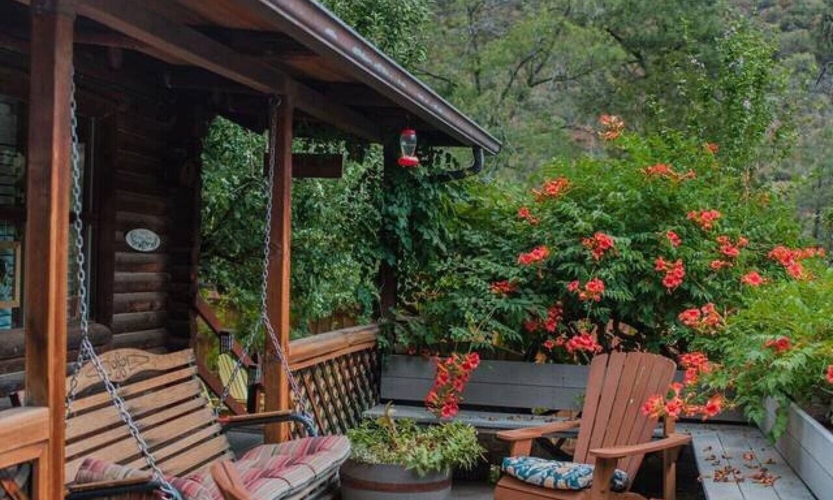 Sedona Cabin | Romantic Cabin next to Slide Rock