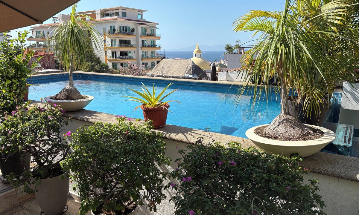 Alta Vista Condo | Romantic Zone, Altavista, penthous with Big Private Pool and Sun Deck