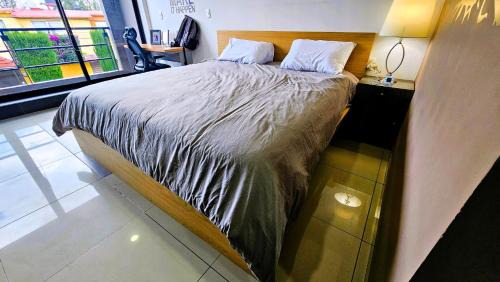 Ciudad Lopez Mateos Apartment | S10 KING Suite at TEC CEM Cocineta WiFi Balcón Parking Terraza