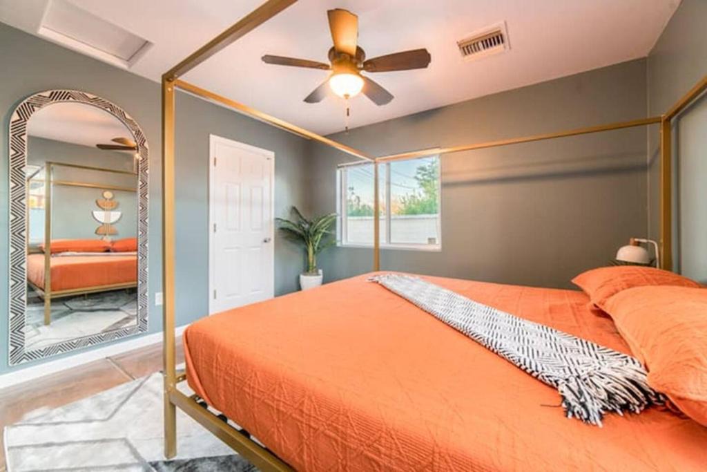 Campus Farm House | Santa Rita GH (Mike Morgan)