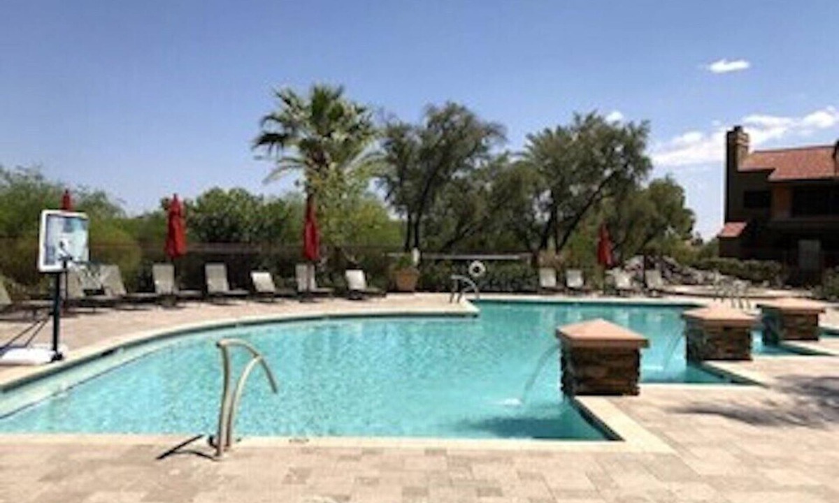 Paradise Valley Village Condo | Scottsdale's Finest Cozy 1-bedroom 1-bath Condo
