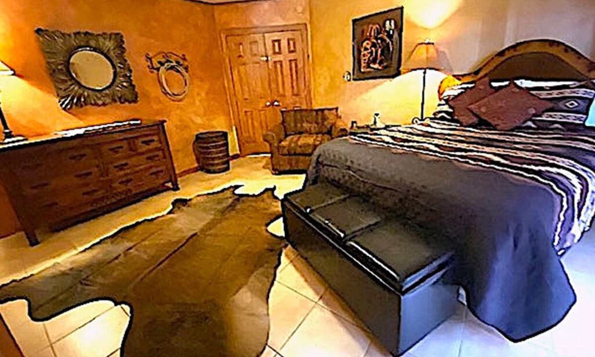 Desert Hills Cabin | SEDONA SUITE - Enchanting Southwest Charm