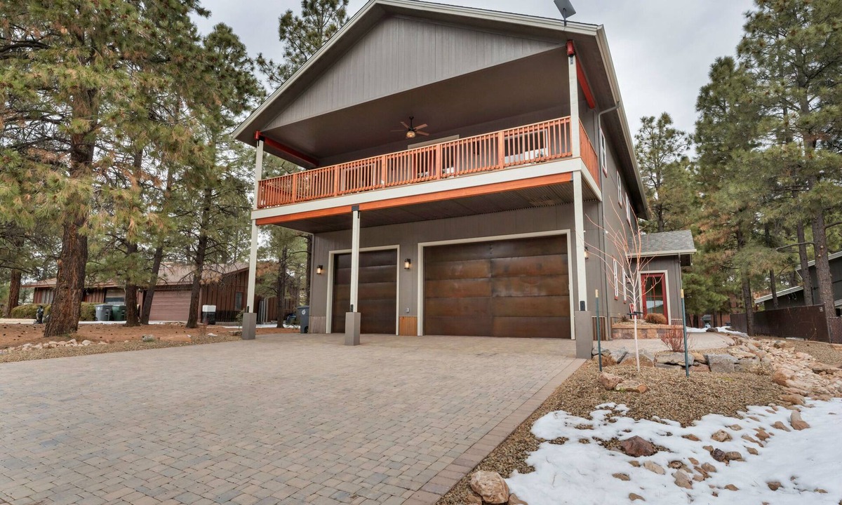 Flagstaff House | Serenity in the Mountain Pines at The Cypress Point Lodge