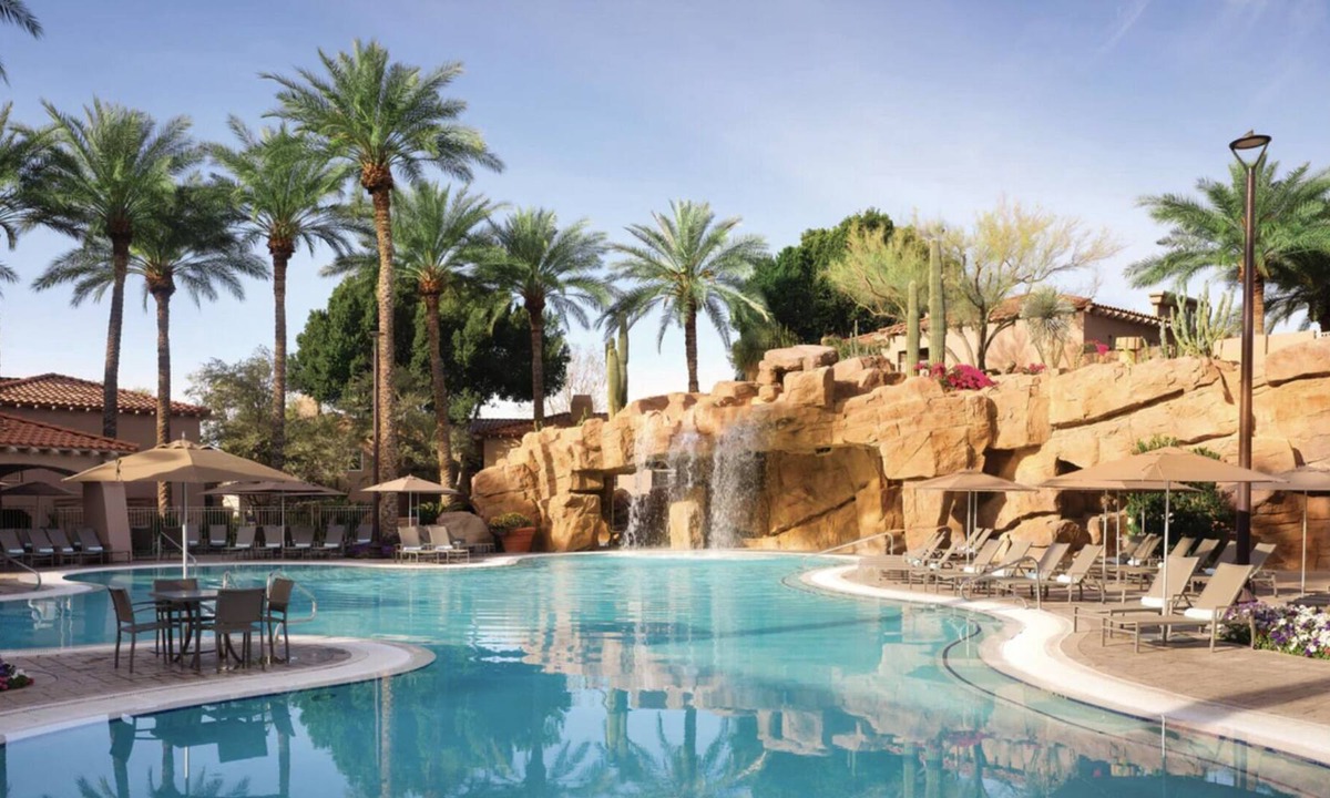 North Scottsdale Resort | Sheraton Desert Oasis—Your Spring Training Headquarters!