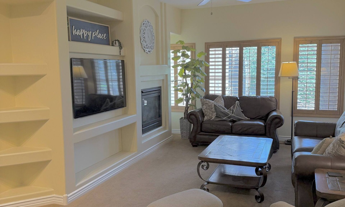 Desert Ridge Condo | Snowbird dream! Resort-Style Gated, Convenient North Phoenix Condo 2 bed.