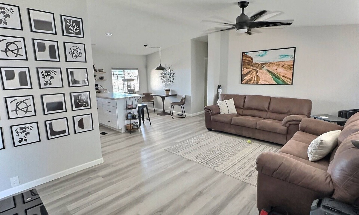 Topock House | Snowbird Retreat Near Colorado Rivern1950 mo