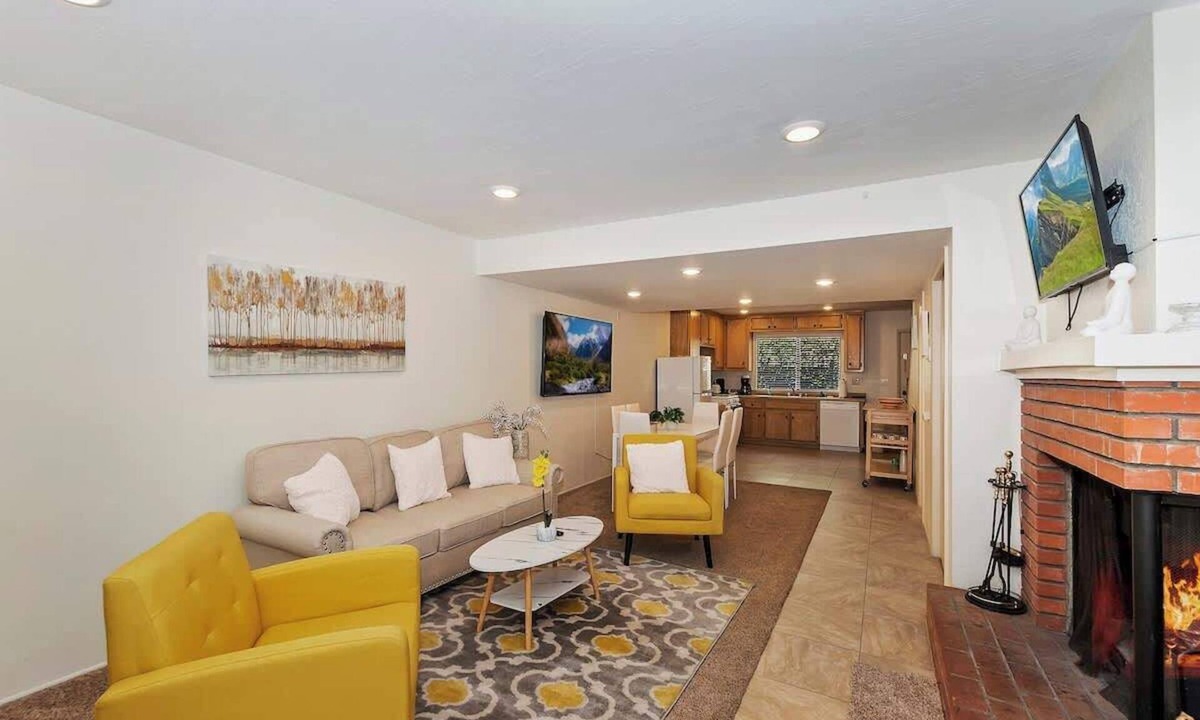Summit Estates Apartment | Snowy Pines | Walk to Snow Summit · Fireplace