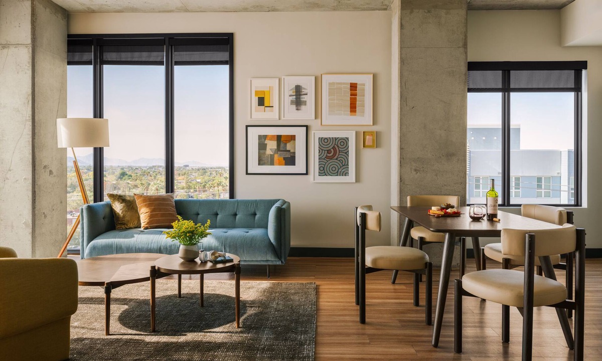 Tempe Apartment | Sonder at Mill Ave | Three-Bedroom Apartment w/Balcony