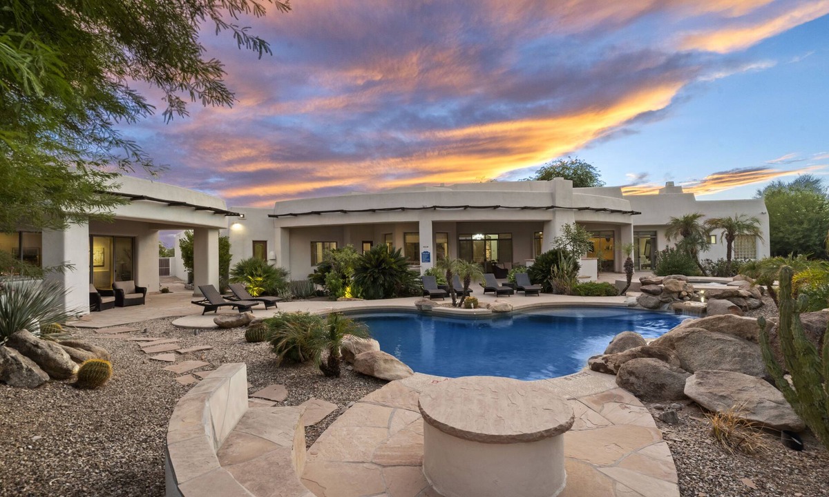 Central Scottsdale House | Spacious 6BR Private Pool & Arcade - Summer Ready