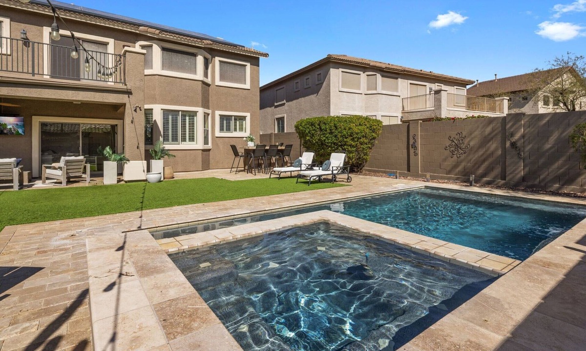 Anthem West House | Spacious | Long Stays | Pool + Spa |Pets ok!
