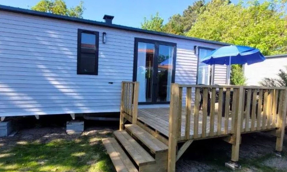 Messanges House | Spacious Mobile Home for 6 with Terrace