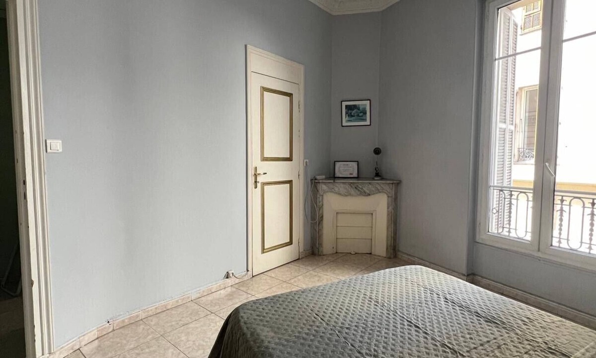 Mantega Apartment | SPACIOUS T5 APARTMENT NICE CENTER