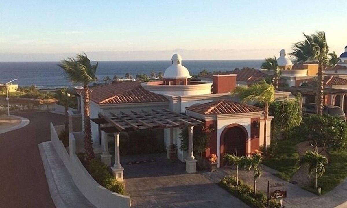 Cabo Bello Villa | Spectacular Ocean View 3 Bedroom Villa, Hotub, Pool, Grill, Firepit.