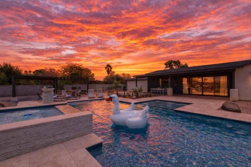 Shea North Estates House | Sport & Splash - Pickle ball - Sports Court -Pool & Spa