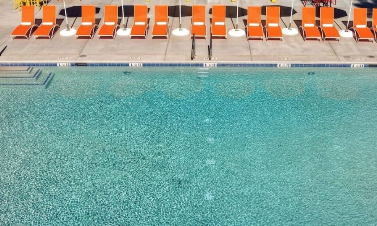 Flagstaff Hotel | Stay, Explore, and Unwind in an Inviting Room Near Flagstaff Station - 2.8 miles