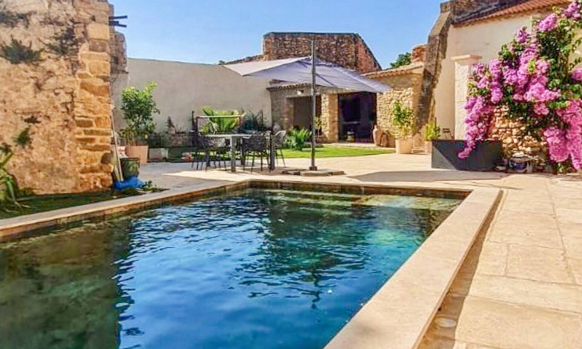 Codolet House | Stunning home in Codolet