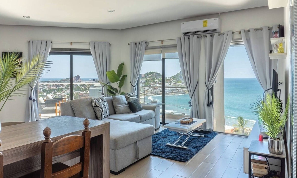Balcones de Loma Linda Apartment | Stunning Ocean View Apartment with Private Terrace