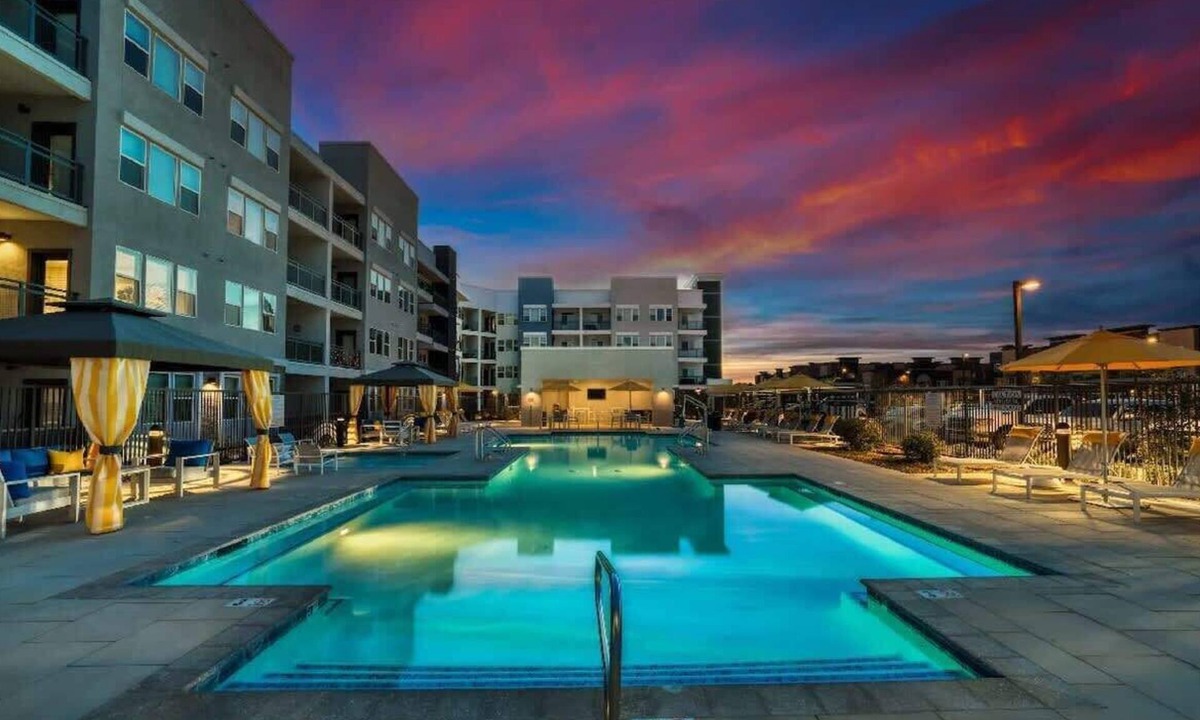La Buena Vida Apartment | Stunning Westgate CozySuites by stadium w pool 6