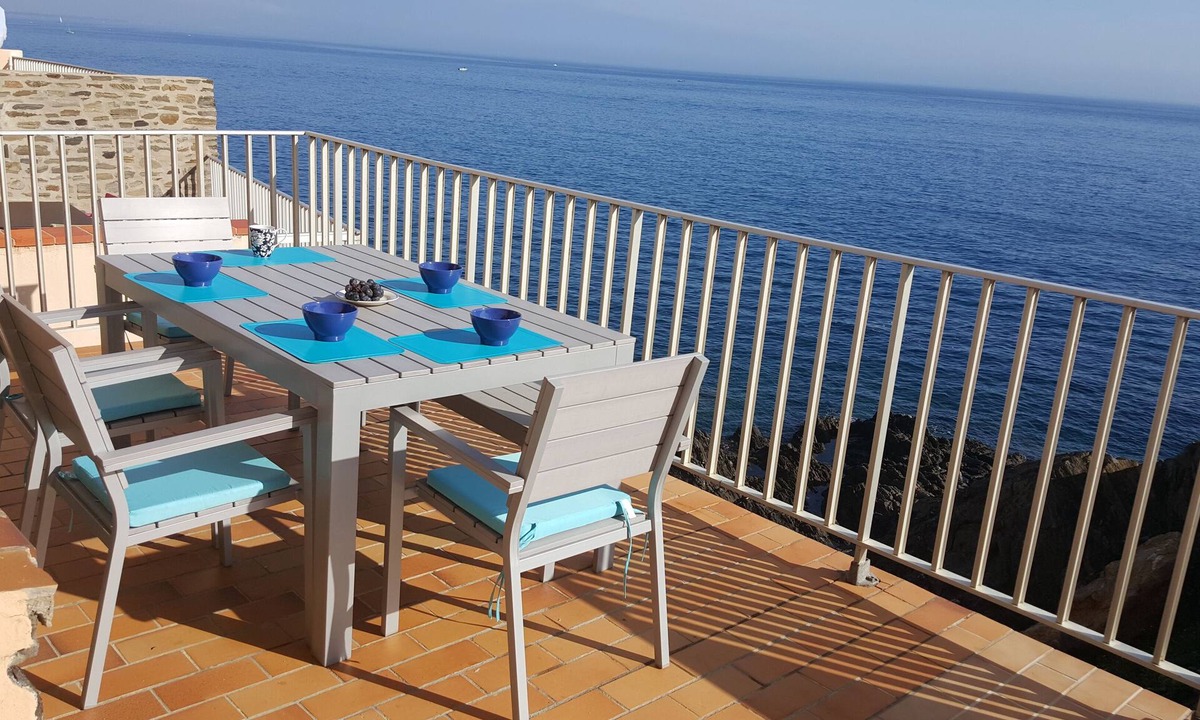 Collioure Apartment | Sublime ap 4 pers, terrace, direct sea view, parking in closed garage