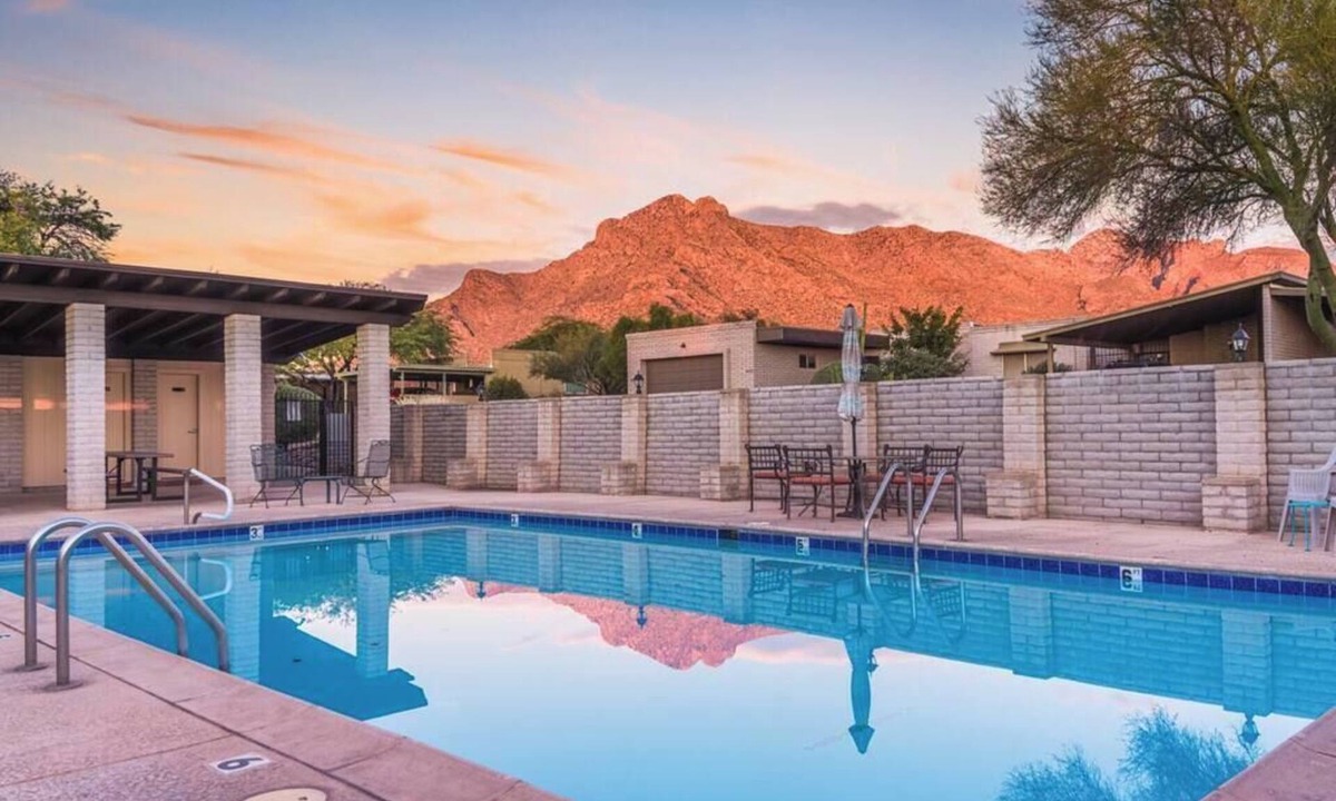 Verde Catalina Townhouses House | Summer Tucson Oasis | 3BR w/Community Pool