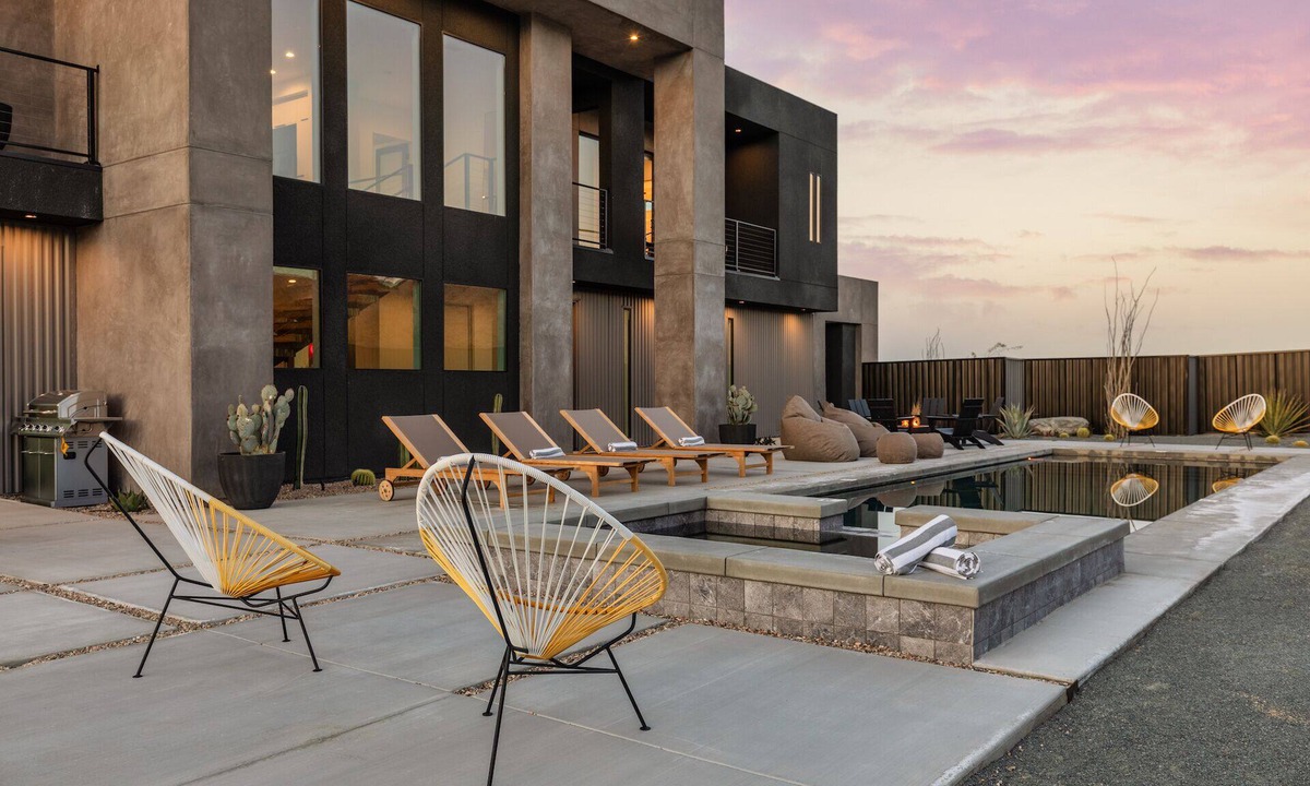Indian Cove House | Sundance Cove by Fieldtrip - Modernist Masterpiece Next to National Park Camp Entrance