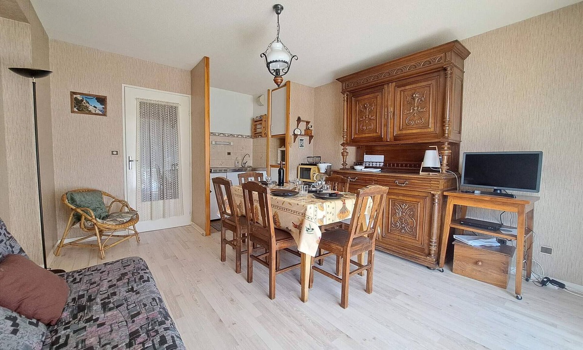 Barcelonnette Apartment | T2 in Barcelonnette center with closed garage
