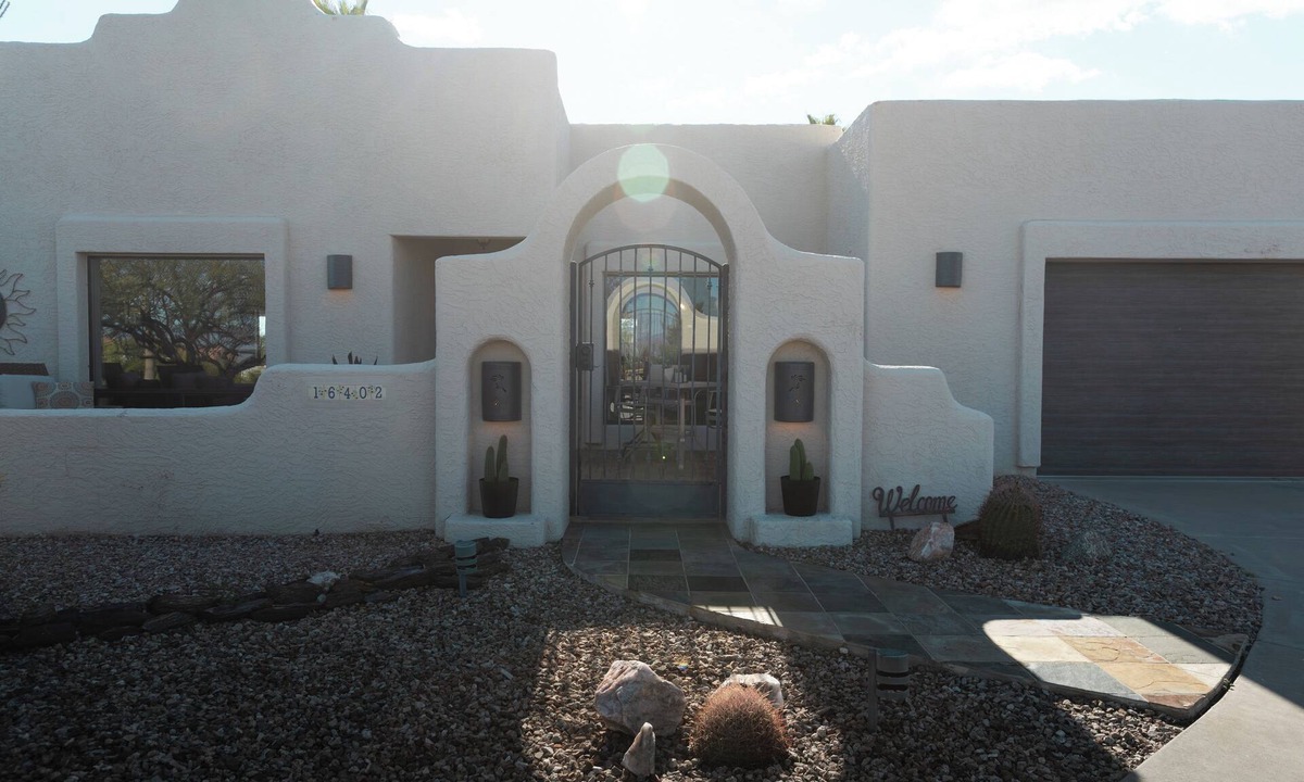 Fountain Hills House | The Bradford - Southwest Luxury w/Pool + Mountain Views in Sunny Fountain Hills