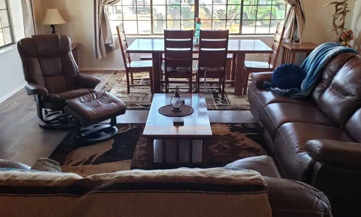 Sonoita House | The Bunkhouse at Rancho Sonoita~1of3 units~Rustic charm in town