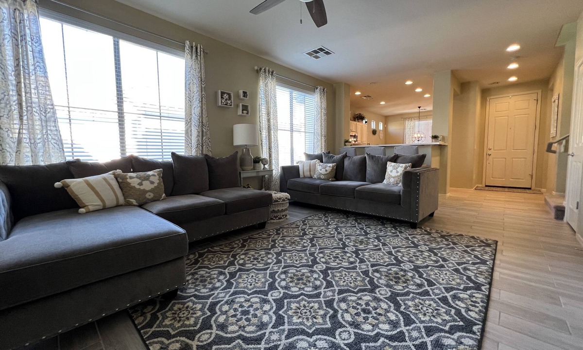 Ocotillo Landing House | The Comfy and Fresh QC