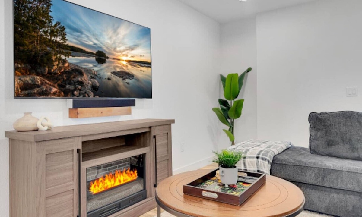 Iron Springs Apartment | The Overlook Prescott
