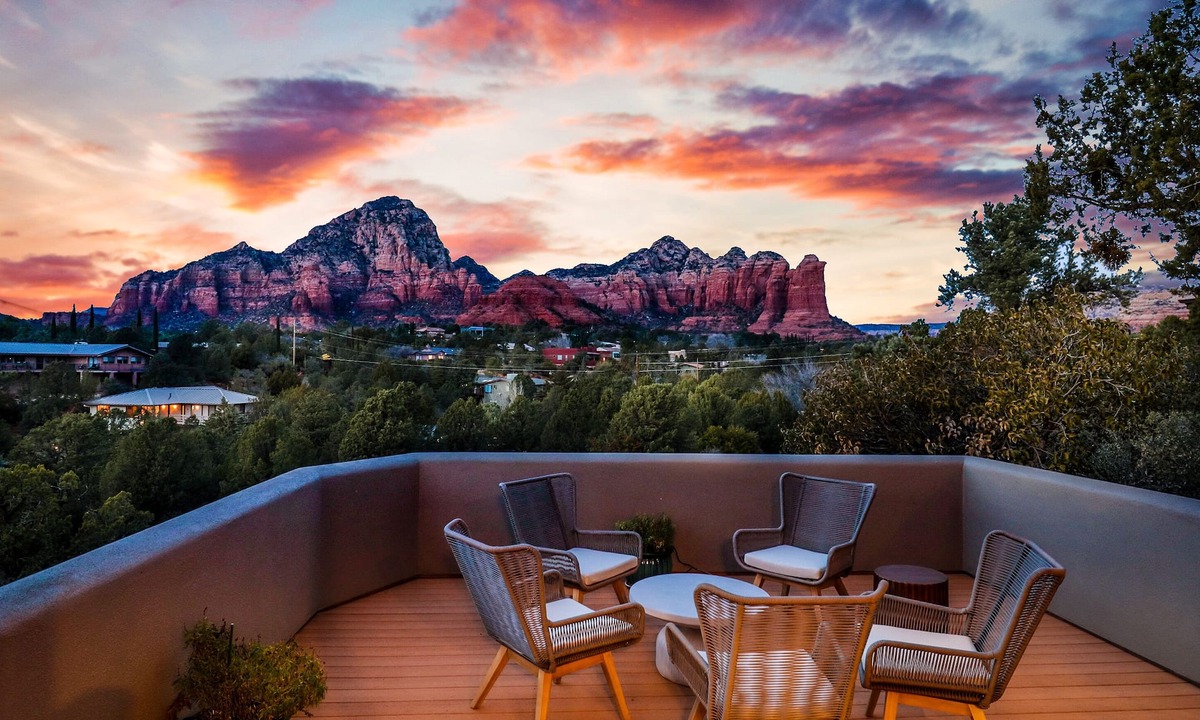 West Sedona Villa | Thunder Mountain Villa Panoramic Mountain Views w/Hot Tub