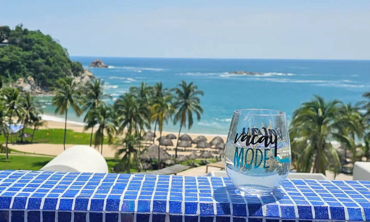 Santa Maria Huatulco Condo | Top Floor Corner Unit ~ Beachfront ~ Private Pool