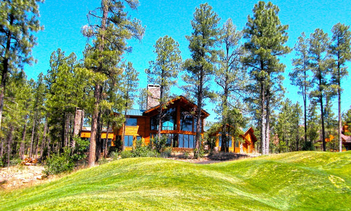 Torreon Cabin | Torreon 1st green Golf Course/Creek/Family friendly nearly 4000 sq ft