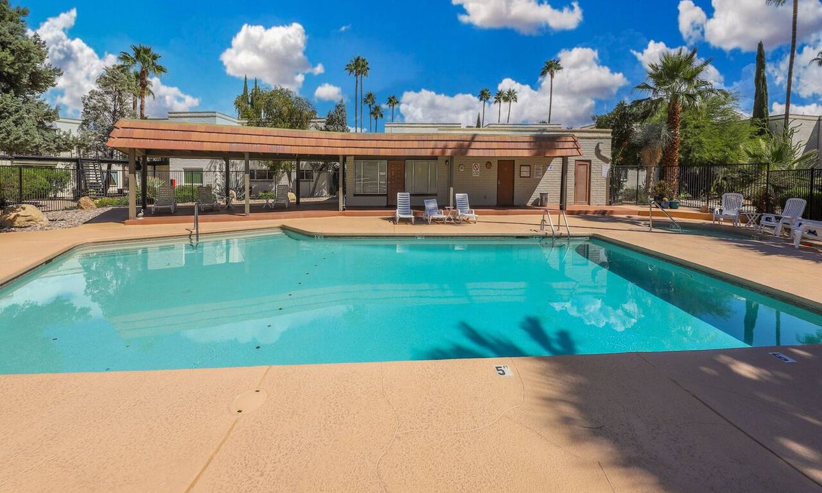 Tucson Condo | Tucson 1bd/1ba Condo 10 Minutes to Saguaro Park East Near Shops Dining Biking