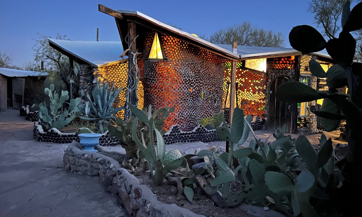 Tucson House | Tucson Bottle House - Guest House - New Listing Discounts!