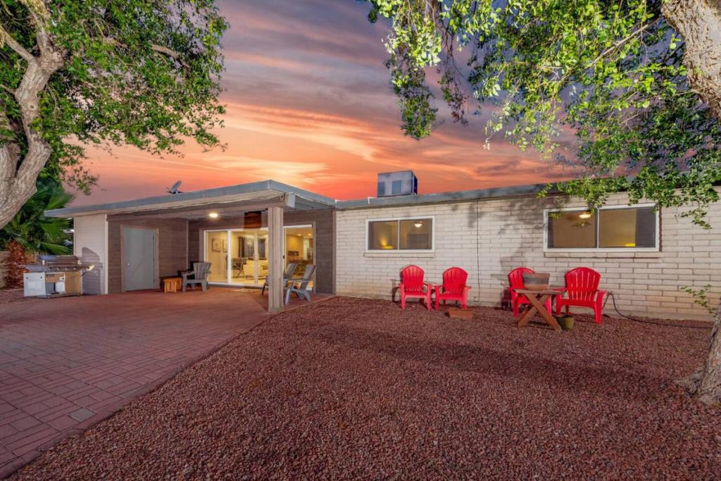Tucson House | Twenty Fifth