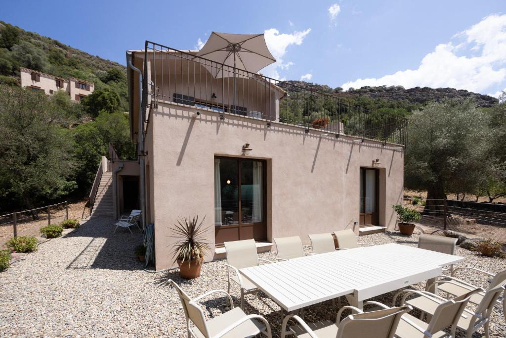 Manso House | U Bene Stà