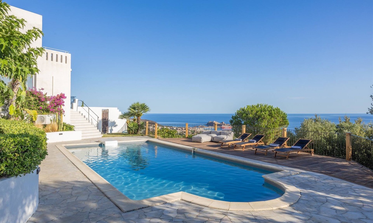 Monticello Villa | U Munticellu - Piscine vue mer