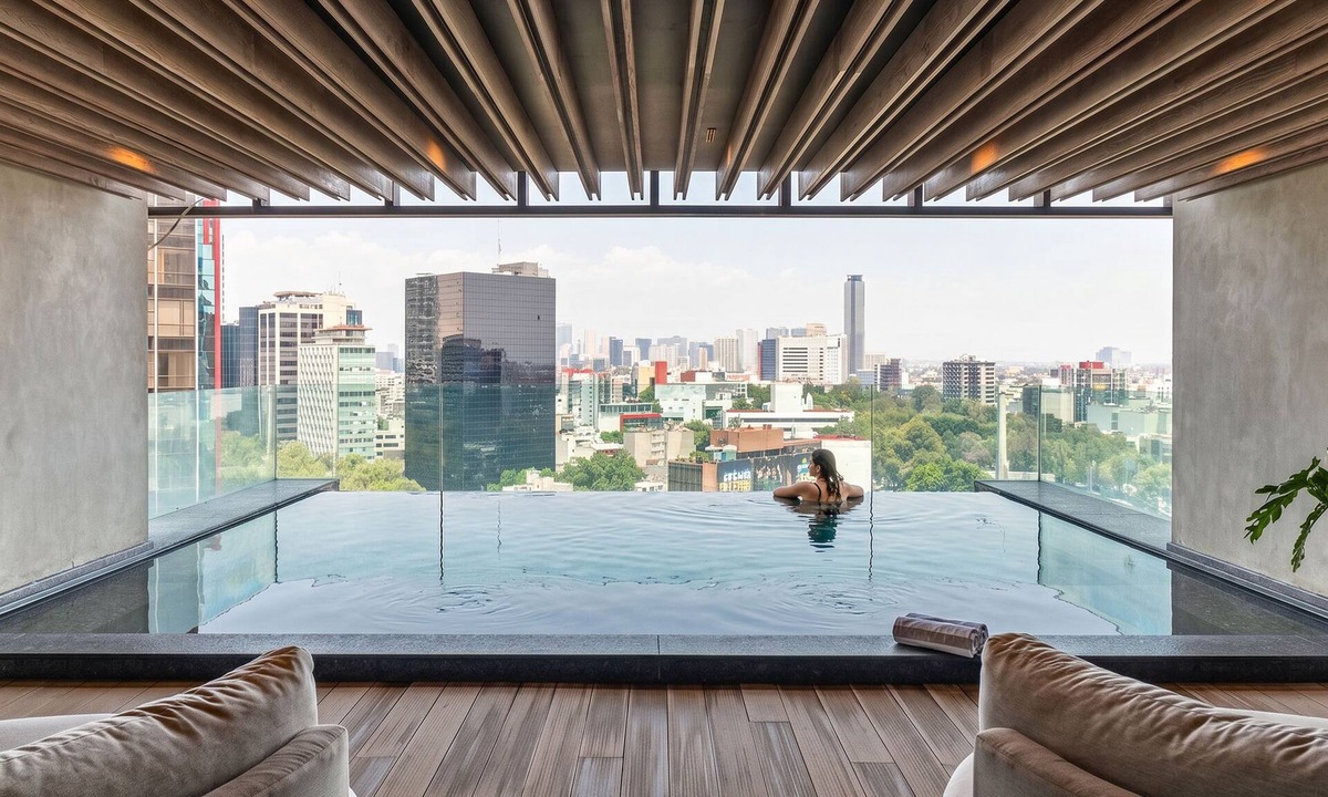 Reforma Hotel | University Tower Kukun Apartments