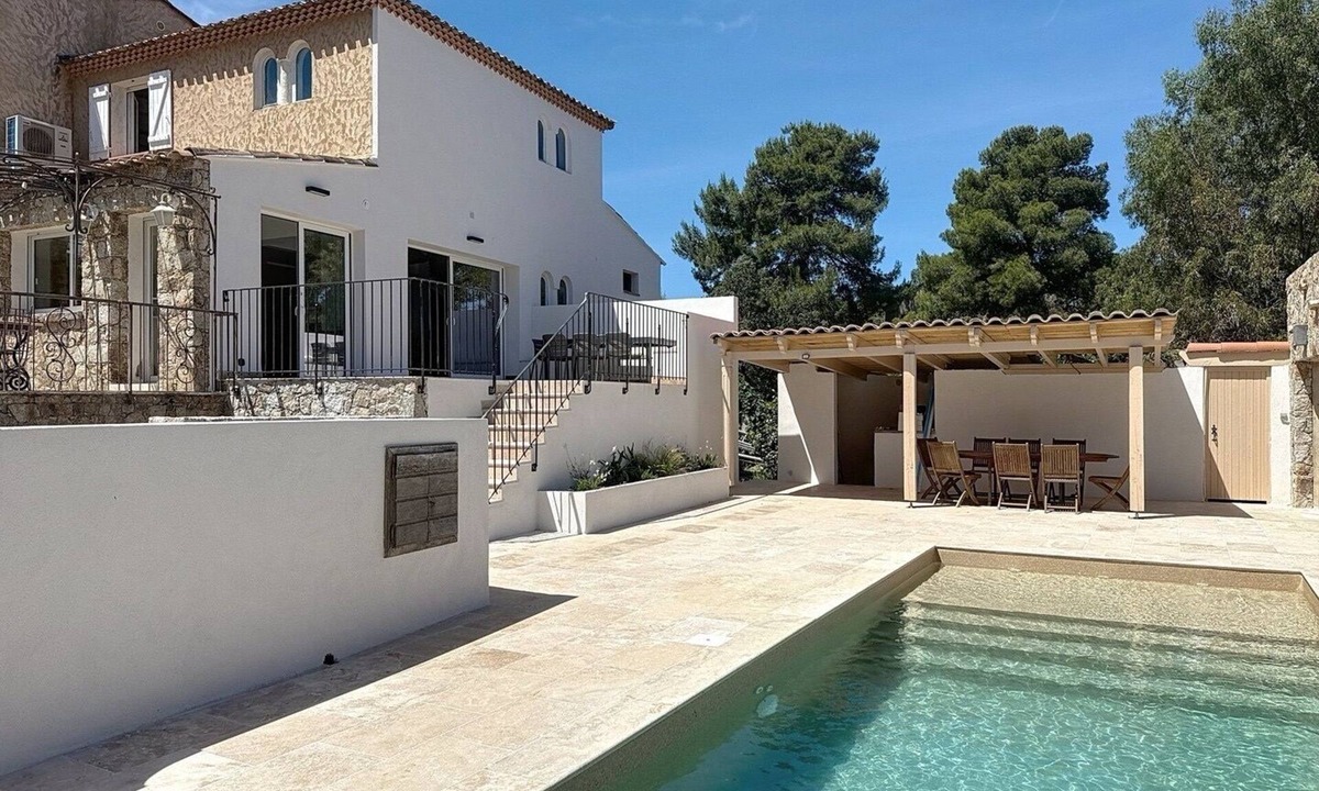 Monticello Villa | Very nice villa with sea view, walking distance to the beach, swimming pool