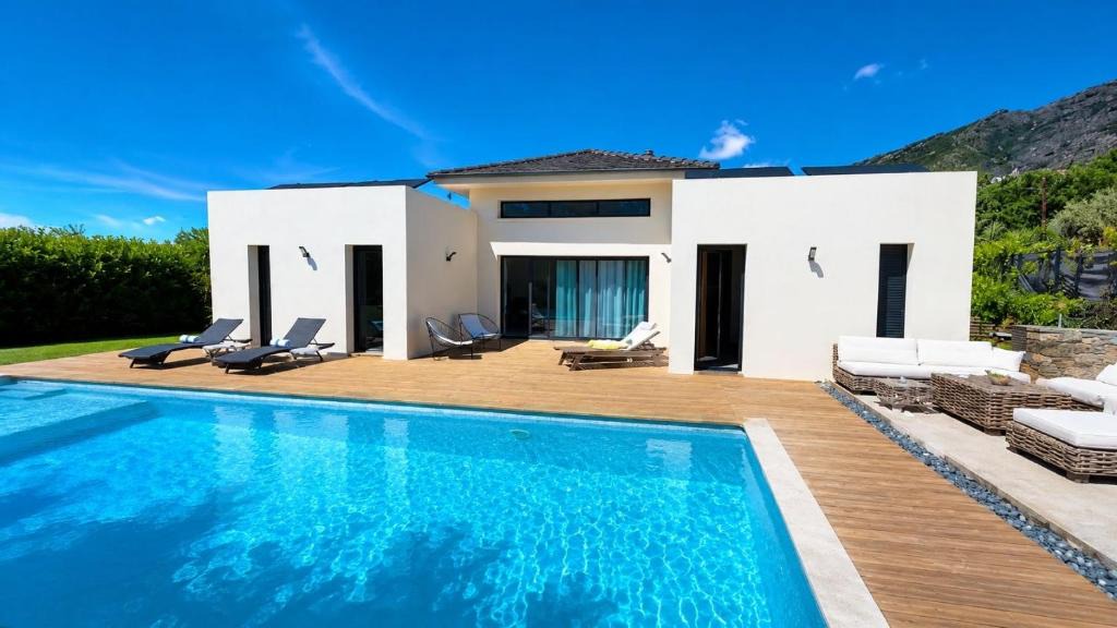 Barbaggio House | Villa de Charme, Piscine Privée