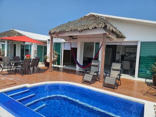Anton Lizardo Villa | Villa Del Mar 14