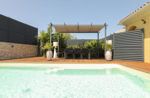 Marine de Saint Ambroggio Villa | Villa Marine en bord de mer.