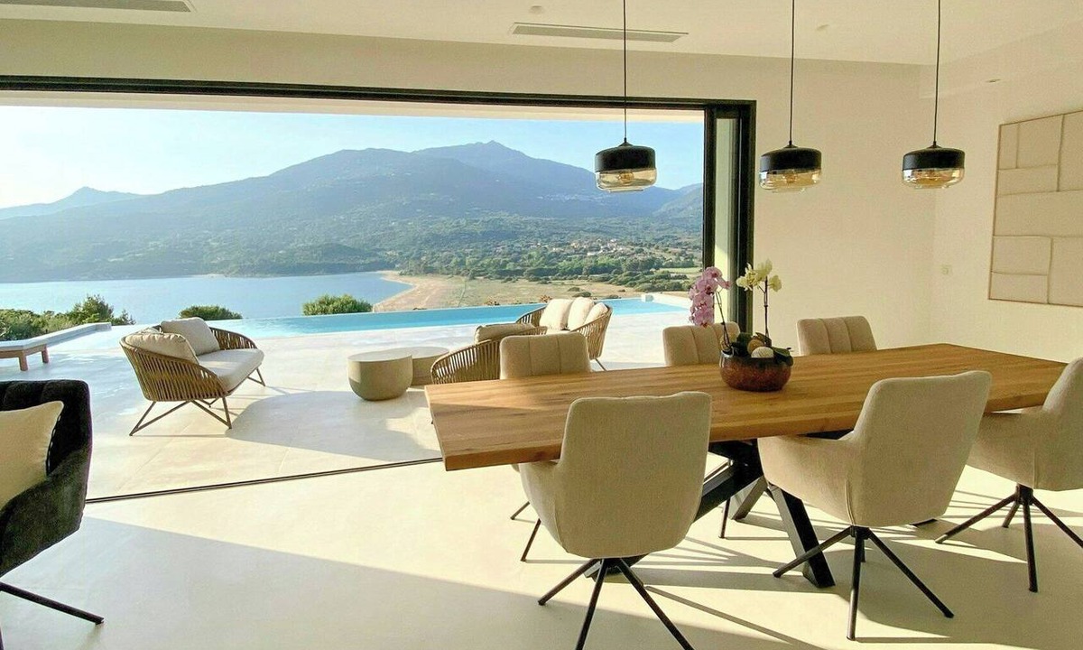 Propriano House | Villa overlooking Valinco Gulf in Propriano