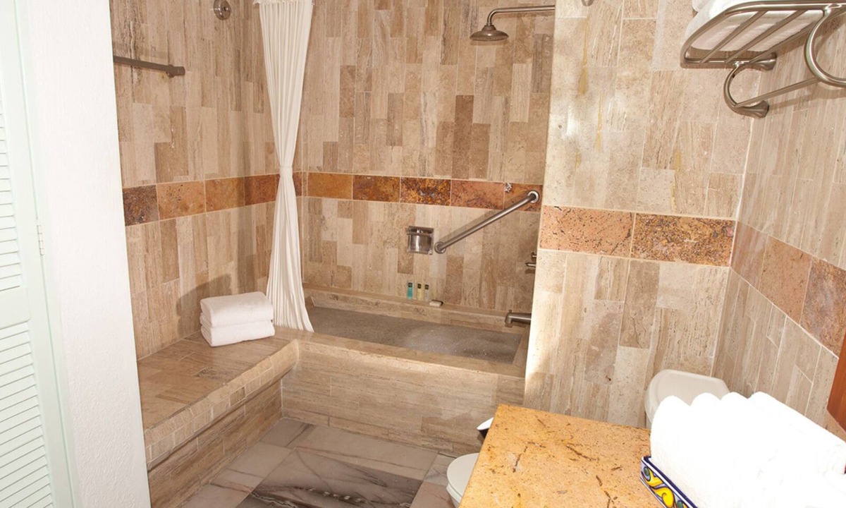 Puerto Vallarta Resort | Villa PV Luxury ✩ 1BR Suite ✩ Near Airport ✩