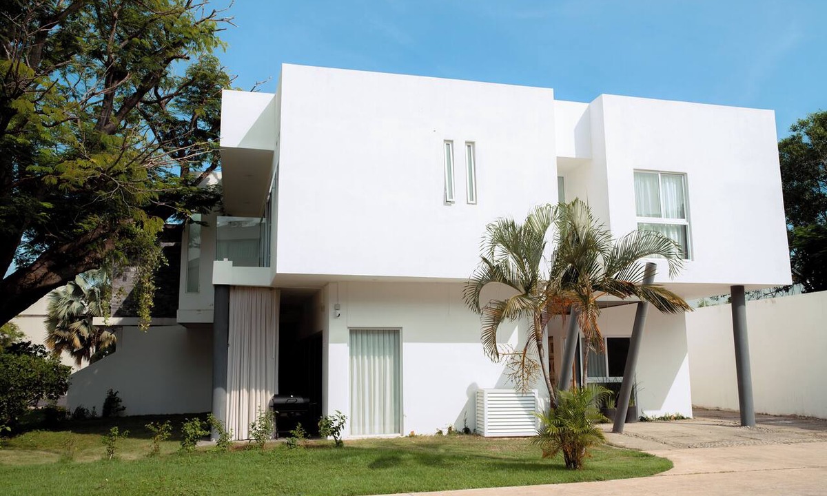 Area Militar de Vallarta Villa | Villa Sanmi - 4 bed/4bath, 2 Community Pools, Walk to Marina, Golf & Beach Club