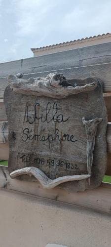 Salin-de-Giraud Bed & Breakfast | Villa Semaphore