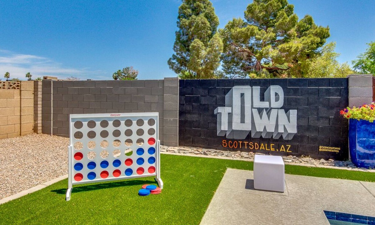 Trail West House | VOTED "#1VACATION RENTAL IN OLD TOWN!"
