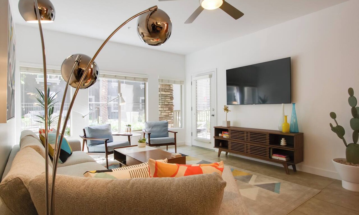 Desert Ridge Condo | Walk to High St, Phoenix Gem w/Resort-Style Perks