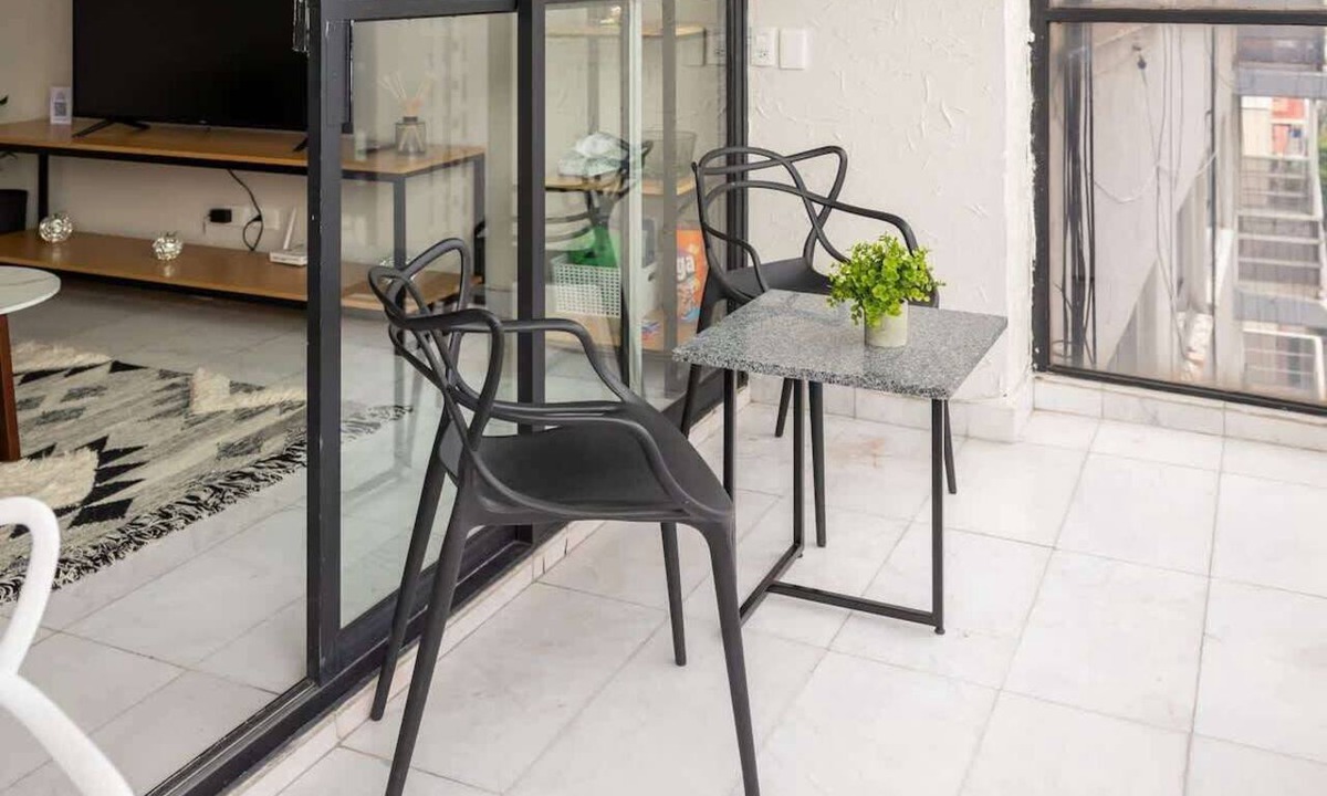 Los Morales Condo | Walkable Polanco Stay Near Top Spots
